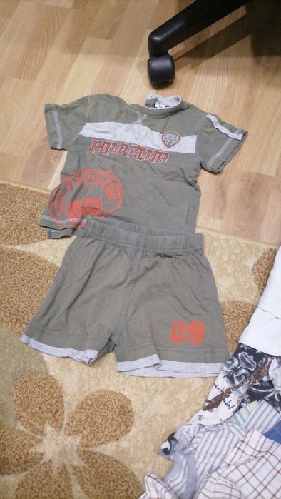 Лот дрешки 86-92.