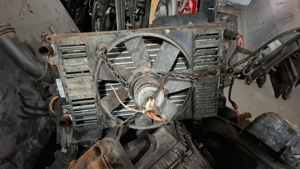 Вентилятор радиатора. Volkswagen passat. Audi.