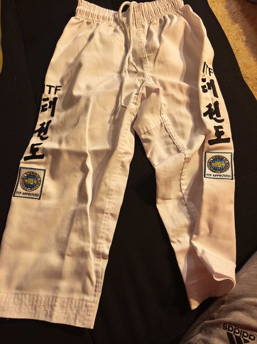 Детски добог кимоно таекуондо.ITF Taekwon-do 110 см