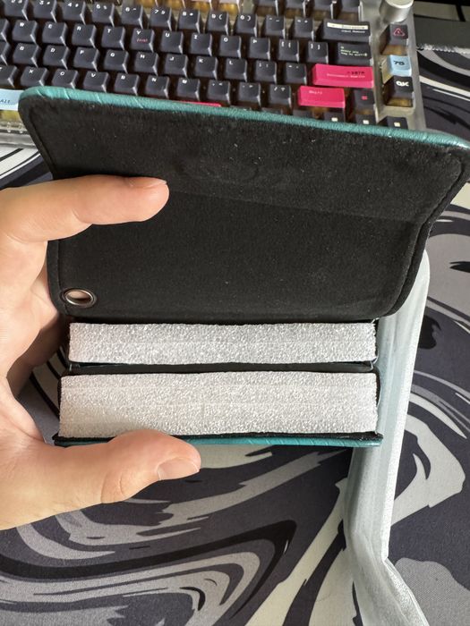 Husa organizatoare Iqos