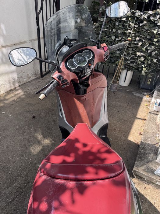 Scuter Piaggio Beverly 350 Sport Touring