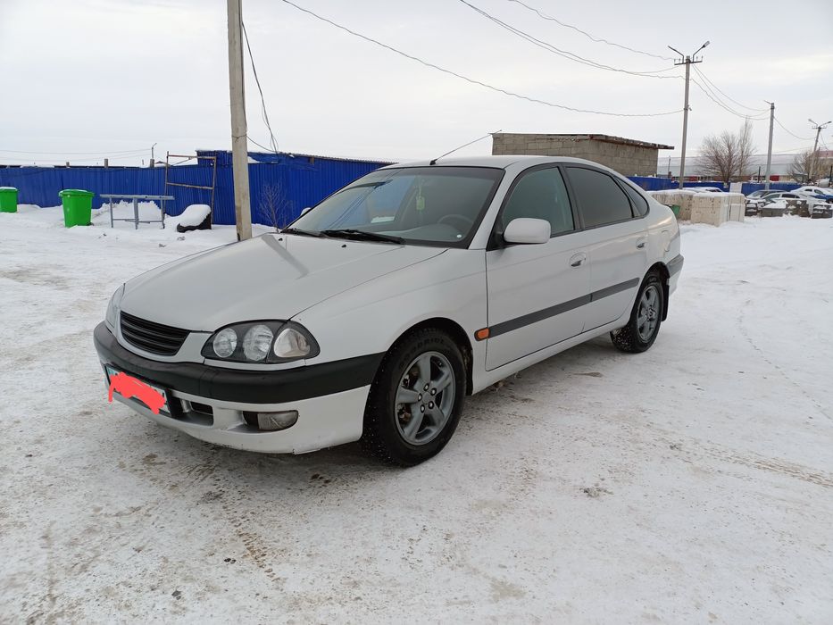 Продам таета авенсис 1999года