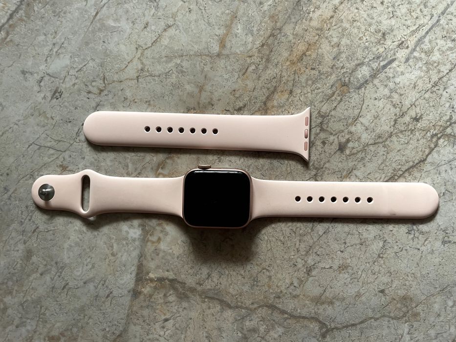 Apple Watch SE 1st Gen, 40 mm, GPS – Gold Aluminium 2020, GPS, 40 mm