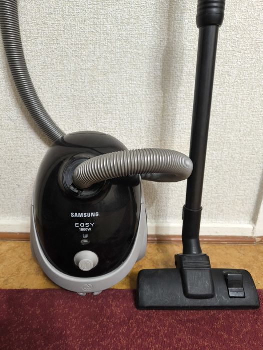 Пылесос Самсунг 1800