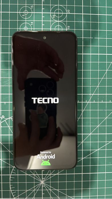 Продам телефон текно спарк 30с