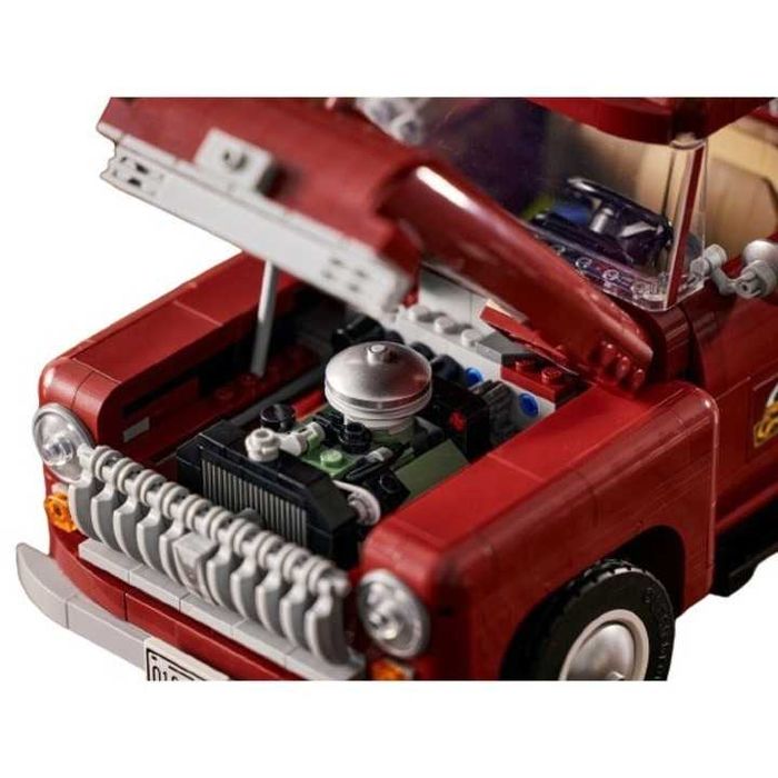 Camioneta LEGO 10290 - asamblat