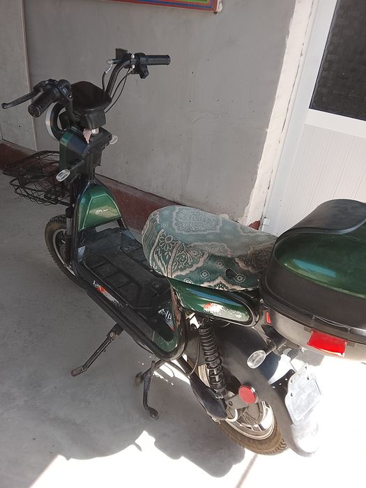 Skuter sotiladi yoki abmen