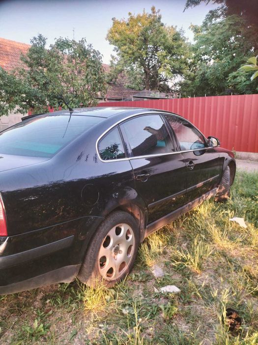 VOLKSWAGEN Passat 2004 — imagine 4