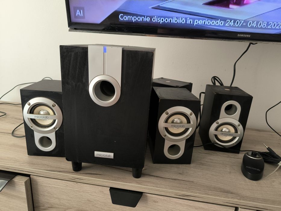 Sistem audio cu 4 boxe, stare foarte buna