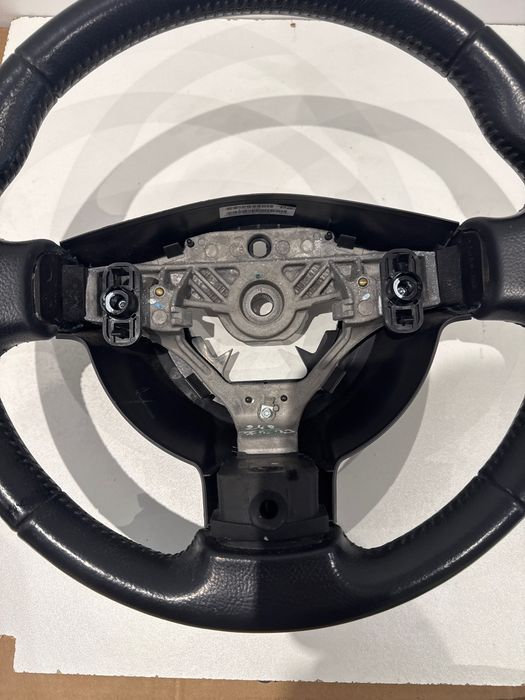 Nissan Qashqai кожен волан Нисан Кашкай