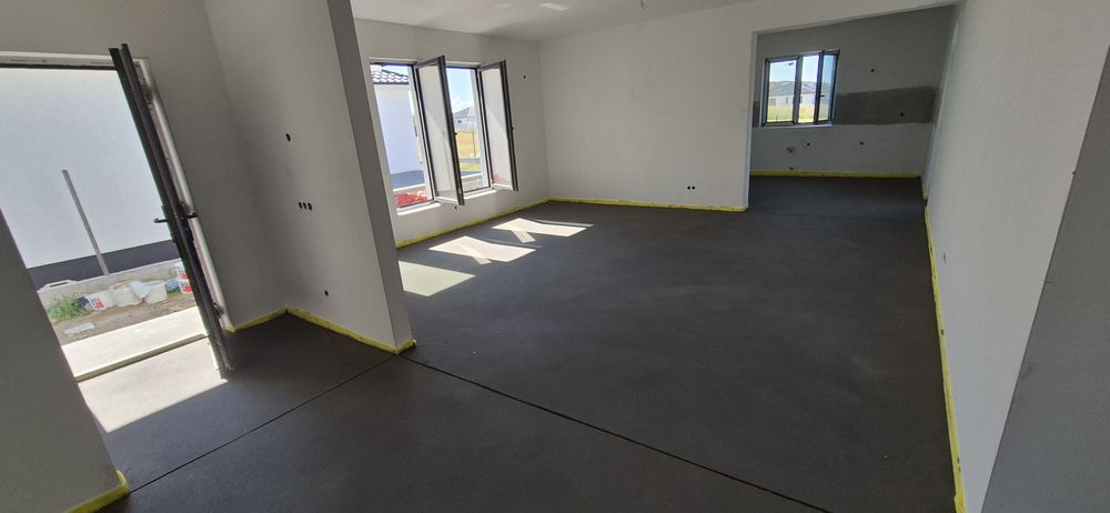 Vind casa noua in Satu Mare str Alexandru Odobescu