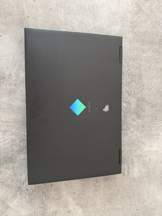 HP Omen 15 Ryzen 7 Nvidia 1660 TI