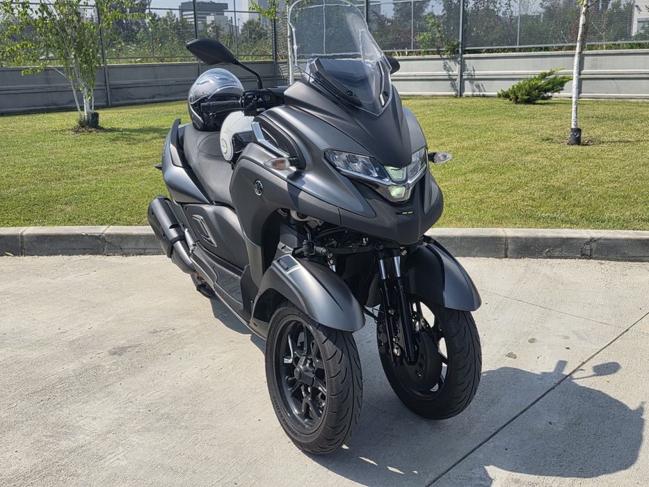 Yamaha Tricity 300, 2021,6000km ( nu Piaggio, nu Honda)