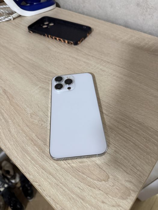 iphone  14 pro max