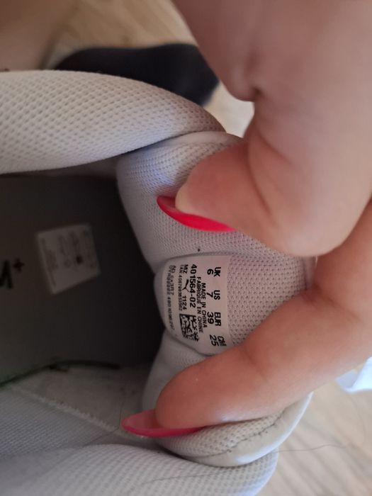 Маратонки Puma- нови, 39 номер