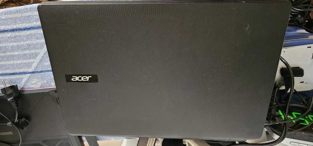 Laptop AcerProcesor Intel CELERON N3050/ 1,60GHz/ HARD 500GB/RAM 4GB