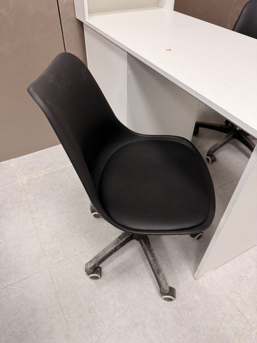 Парикмахерское кресло