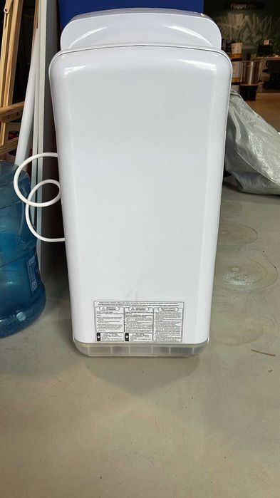 Сушилка для рук ALMACOM