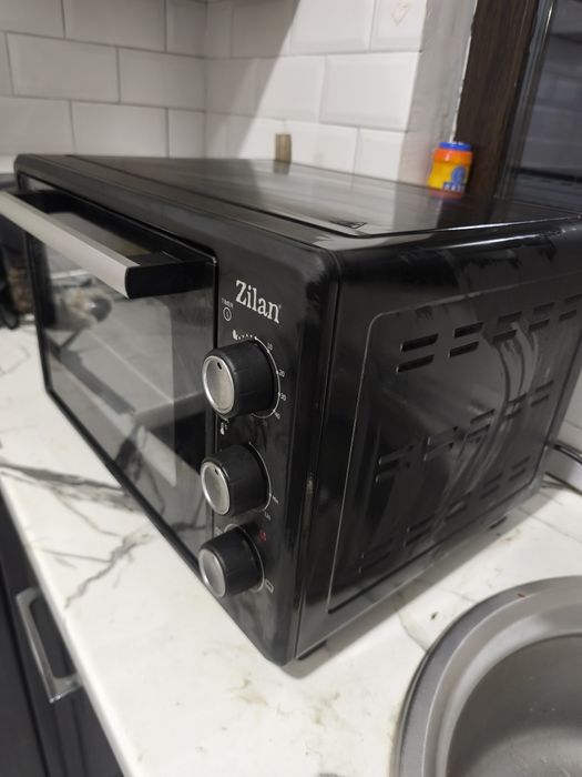 Cuptor electric Zilan ZLN8887 Negru, capacitate 35 litri, temperatura reglabila, putere 1800W