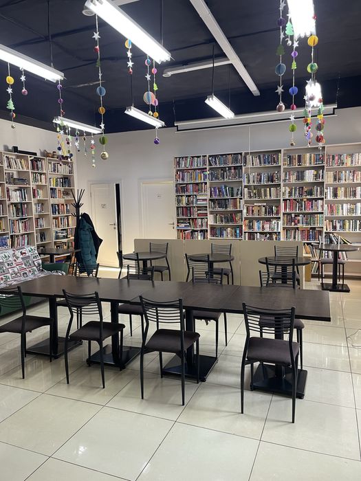 продам столы со стульями