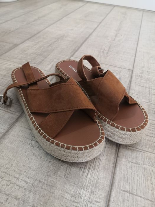 Sandale talpa înaltă 37