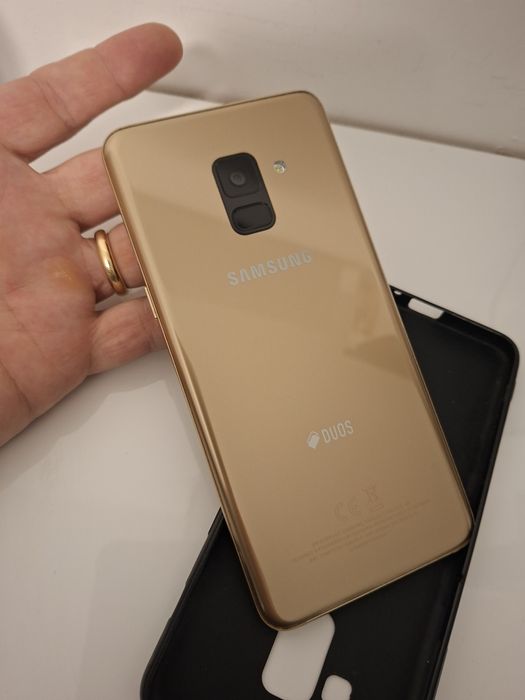 Samsung Galaxy A8 2018 (SM-A530F/DS) DUOS - Gold / Auriu - 32GB
NU e zgâriat
Pregătit pentru instalare
Prețul rămâne fix