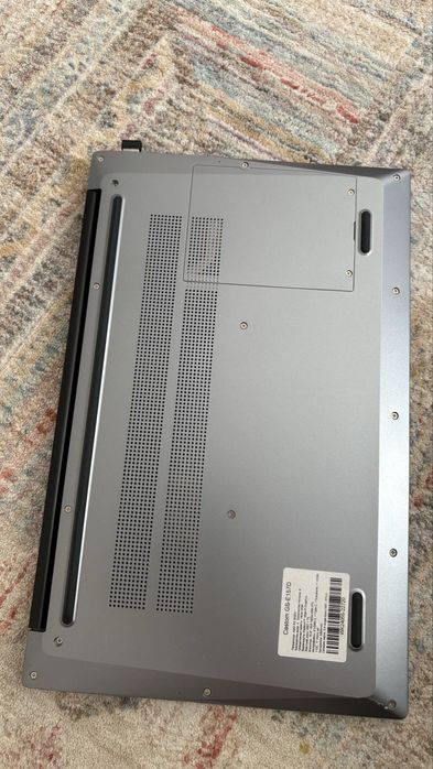 Castom CS-E157D | Ryzen 5 3500U | 16GB RAM | SSD 1TB
