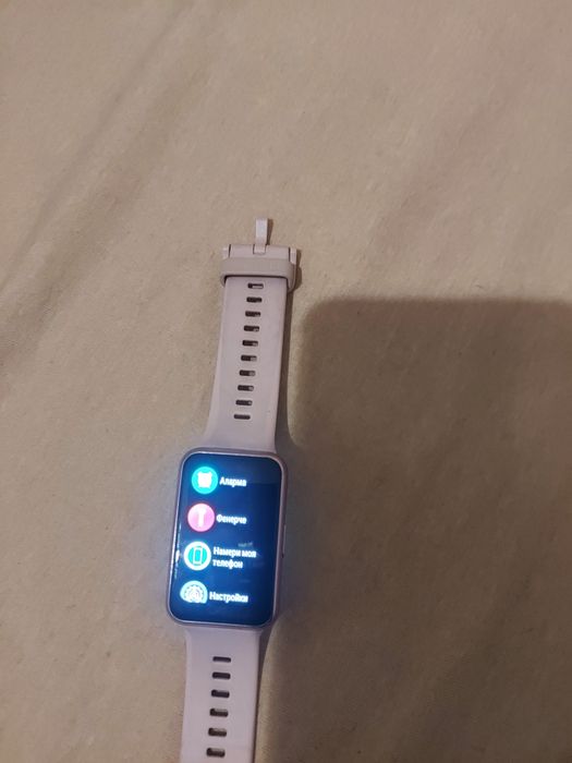 Продавам часовник