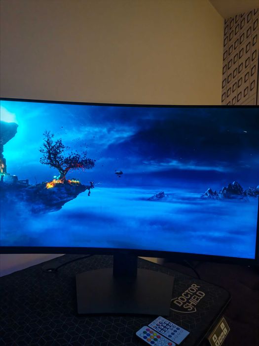 Monitor Gaming Dell S3220DGF curbat LED VA 31.5”, WQHD, 165Hz