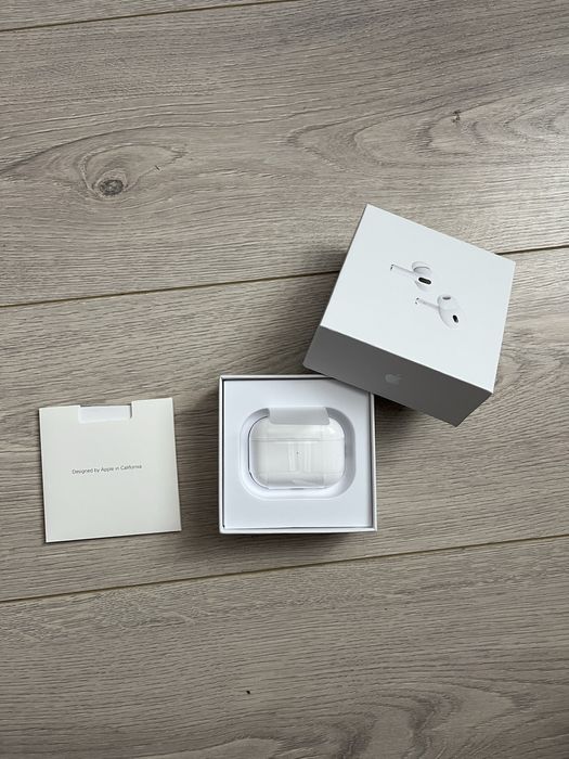 Airpods pro  ( gen 2 )