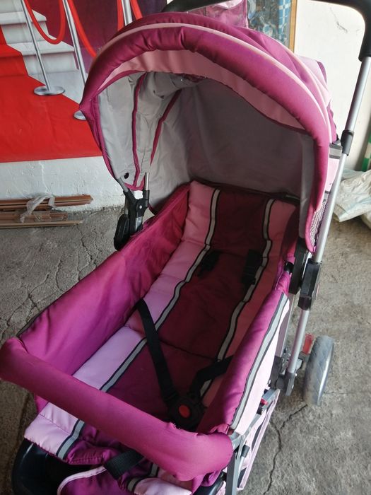 Детская коляска б/у в отличном состоянии