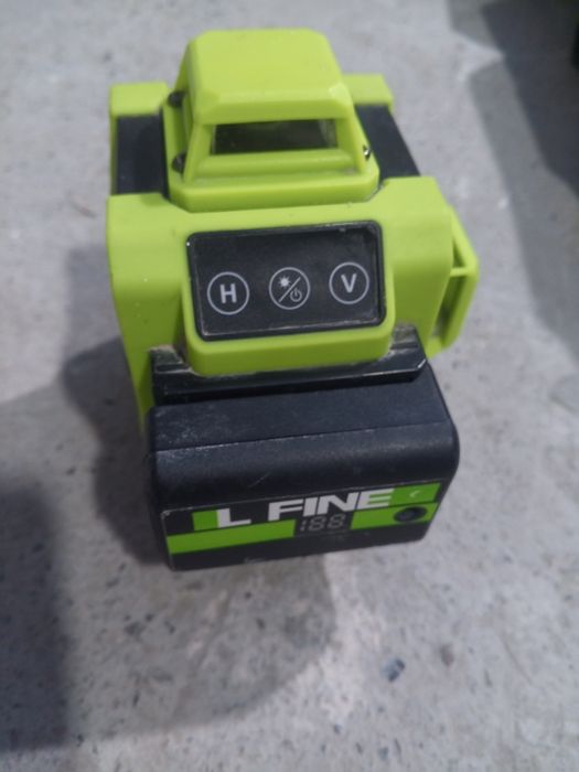 Лазерный уровень 4D L-FINE