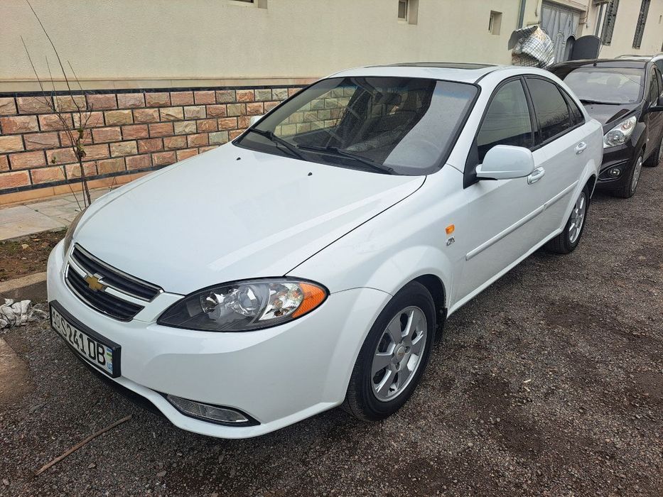 Lasetti jentra sotiladi xolati yaxwi