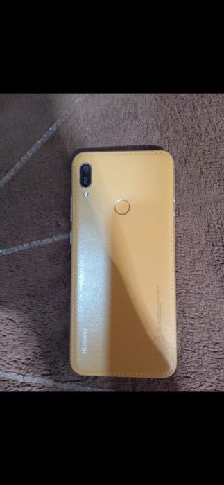Продам HUAWEI Y6 2019 ГОДА