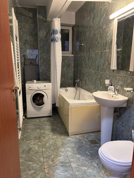 Inchiriez Apartament cu 2 camere