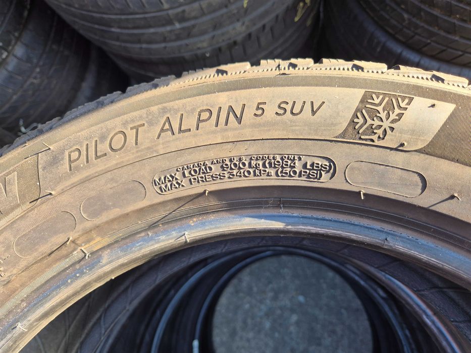 4 Anvelope M+S - 235/55/18 - Michelin - CA UNELE NOI - DOT 2023 !