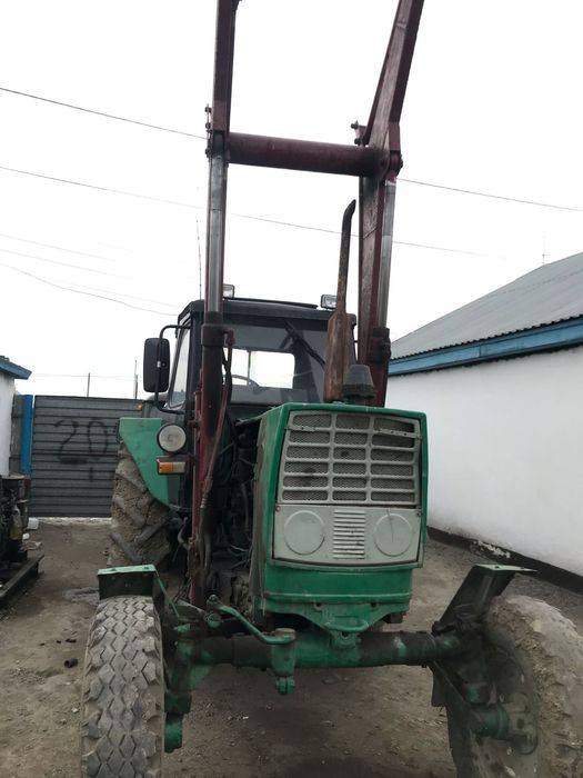 Продам трактор  .