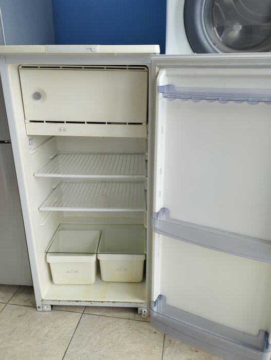 Холодильник Бирюса