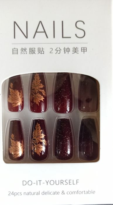 Накладные ногти новые