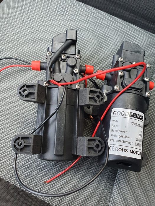 Pompa apa 12v cu presostat rulota/caravana/gradina/solar/dus/barca/iaz