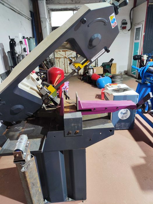 Se vinde fierestrău cu banda urgent