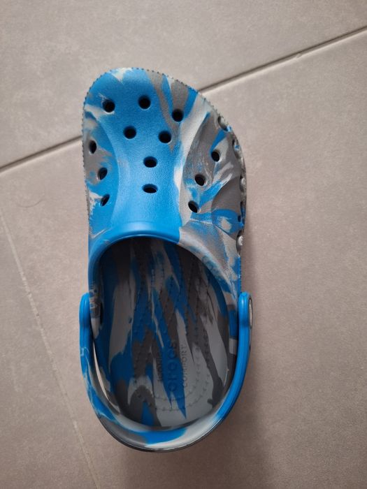 2 perechi crocși 30/31