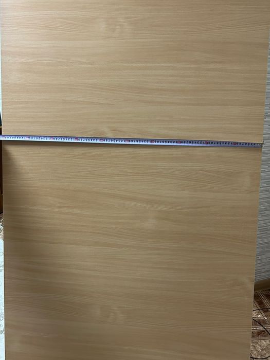 Продам стол напольный длиной 2м, ширина 2м