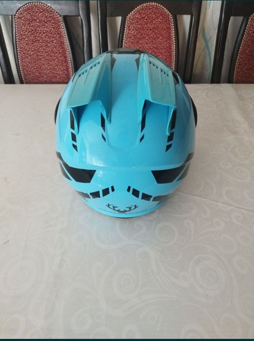 Продам мото шлем