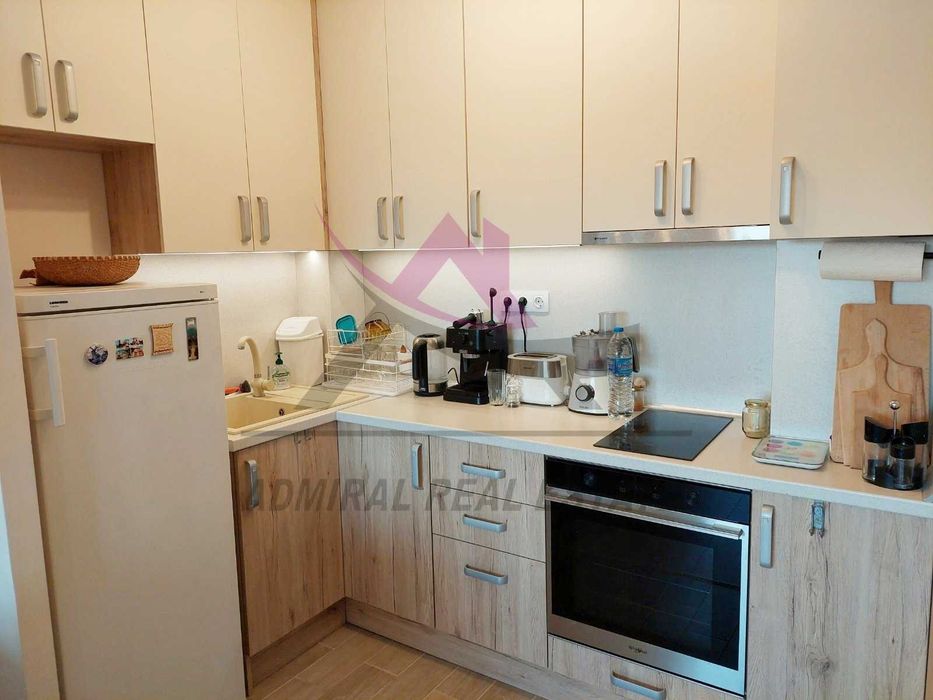 Дава се под наем Двустаен апартамент в Варна, Център - 60 кв.м за 600 € - Снимка #1