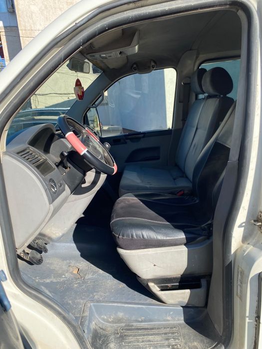 Vw Transporter T5 Doka an 2006 motor 1.9tdi 105 Actele val fiscal pe loc