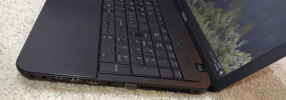Laptop Toshiba Satellite Pro C850 Intel diagonala 15.6 40Cm Windows 10