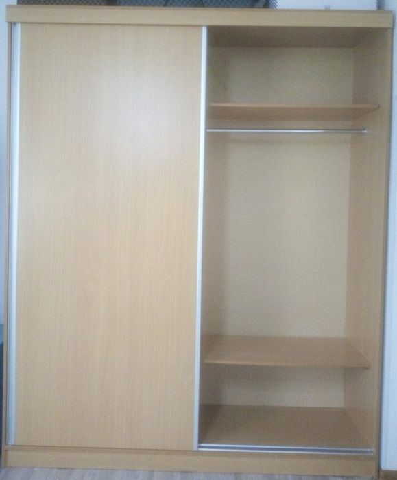 Продается шкаф-купе