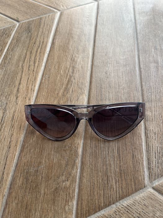 Слънчеви очила Guess