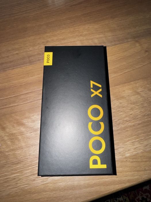 Продается телефон Poco x7